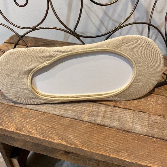 Women’s No Show Socks - Picture 4 of 8